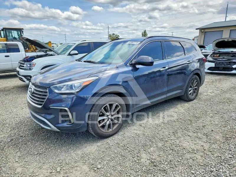 2018 Hyundai Santa Fe photo