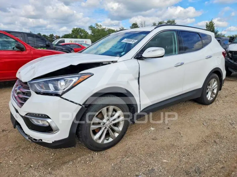 2018 Hyundai Santa Fe photo