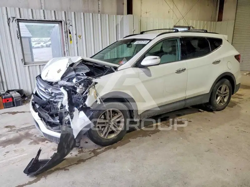 2018 Hyundai Santa Fe photo