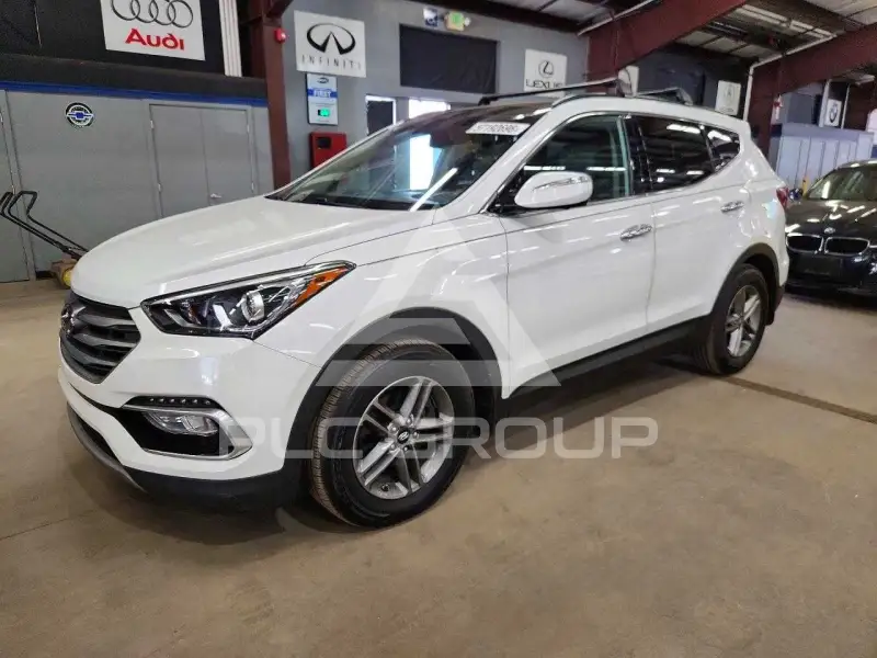 2018 Hyundai Santa Fe photo