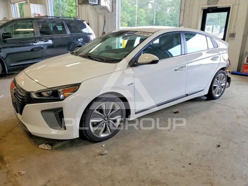 2018 Hyundai Ioniq photo