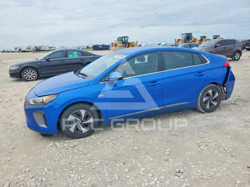 2018 Hyundai Ioniq photo