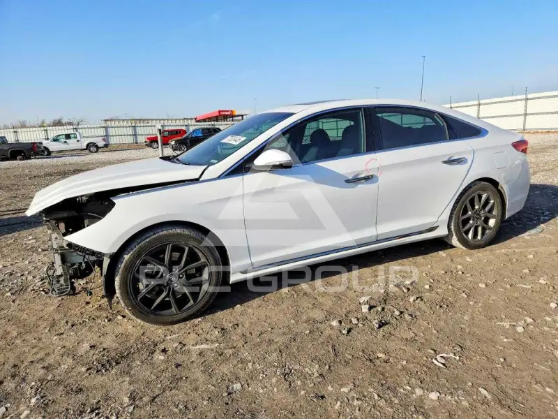 2018 Hyundai Sonata photo