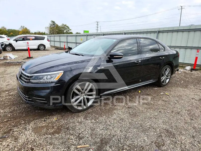 2018 Volkswagen Passat photo