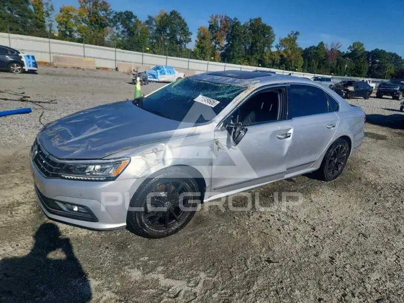 2018 Volkswagen Passat фото