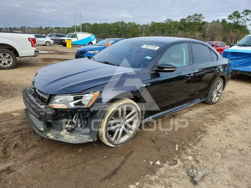 2018 Volkswagen Passat фото