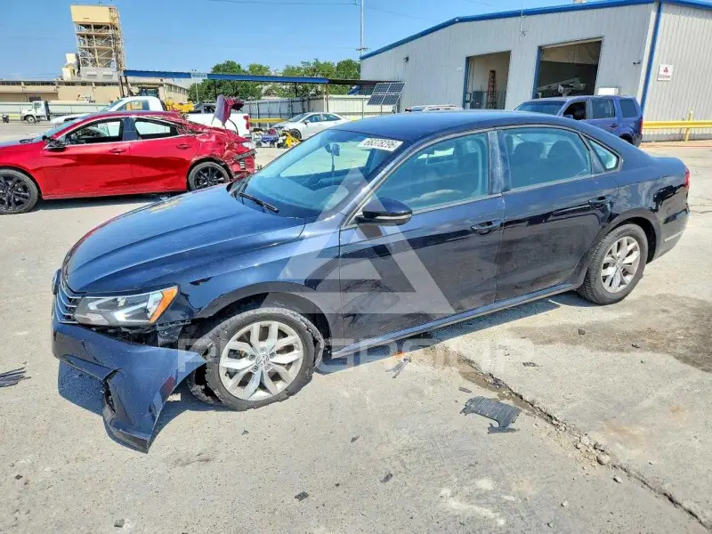 2018 Volkswagen Passat photo
