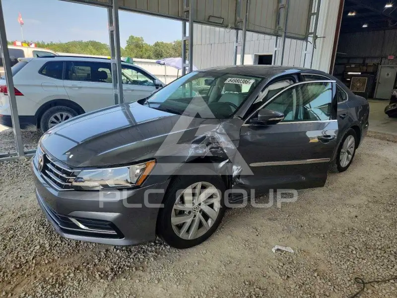 2018 Volkswagen Passat фото