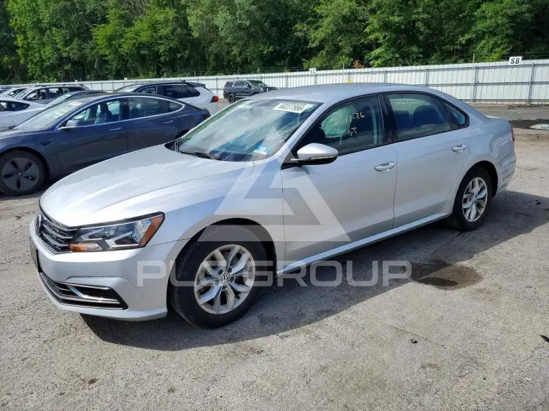 2018 Volkswagen Passat фото