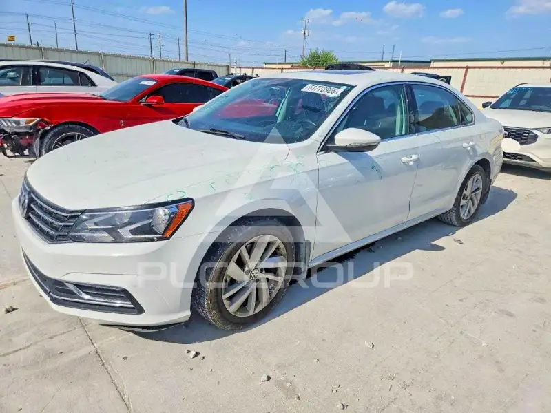 2018 Volkswagen Passat фото
