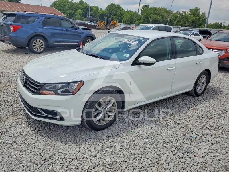 2018 Volkswagen Passat фото