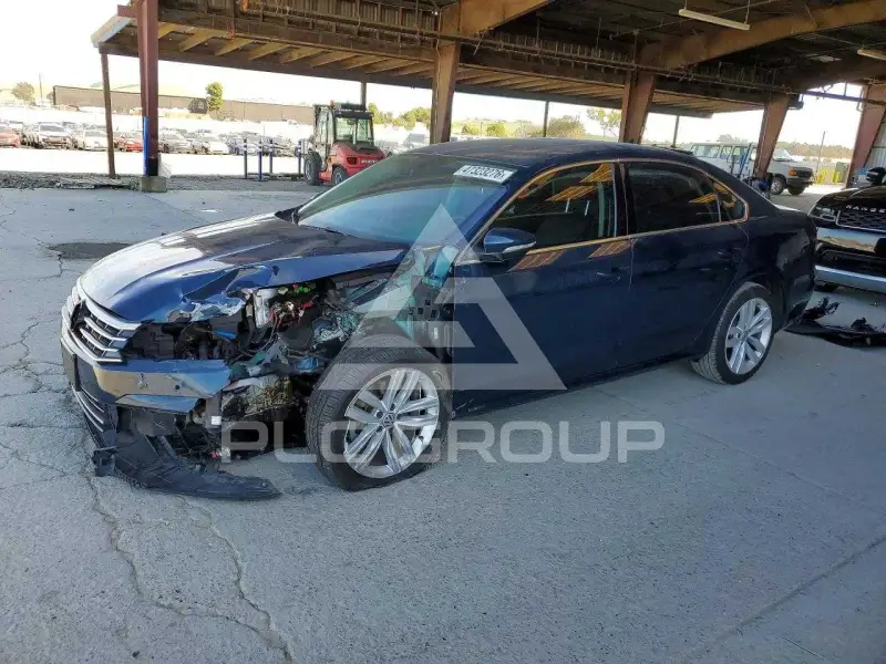 2018 Volkswagen Passat фото