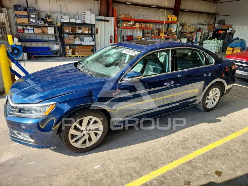2018 Volkswagen Passat photo
