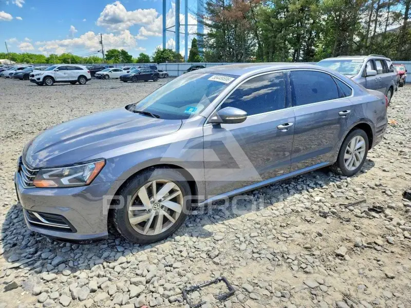 2018 Volkswagen Passat фото