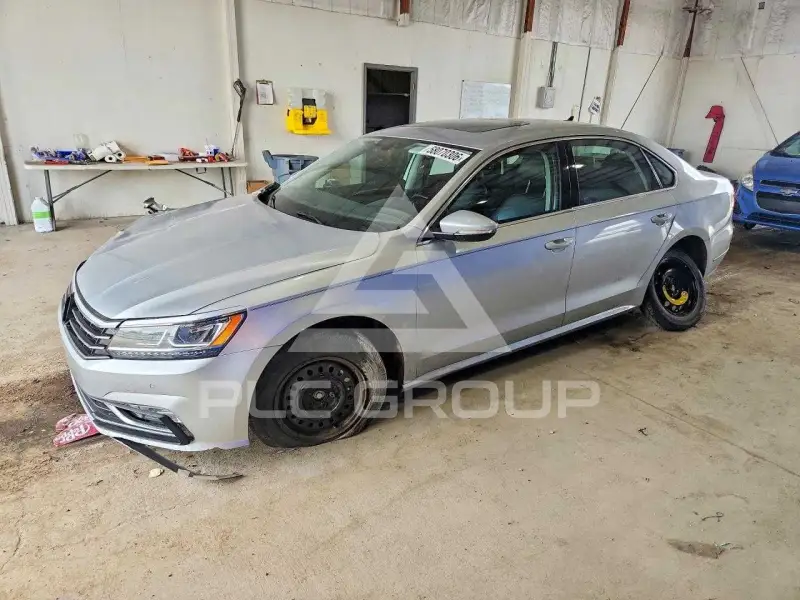 2018 Volkswagen Passat фото