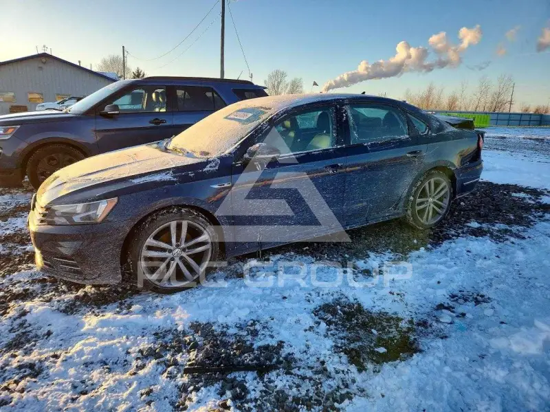 2018 Volkswagen Passat фото