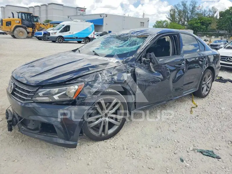 2018 Volkswagen Passat photo