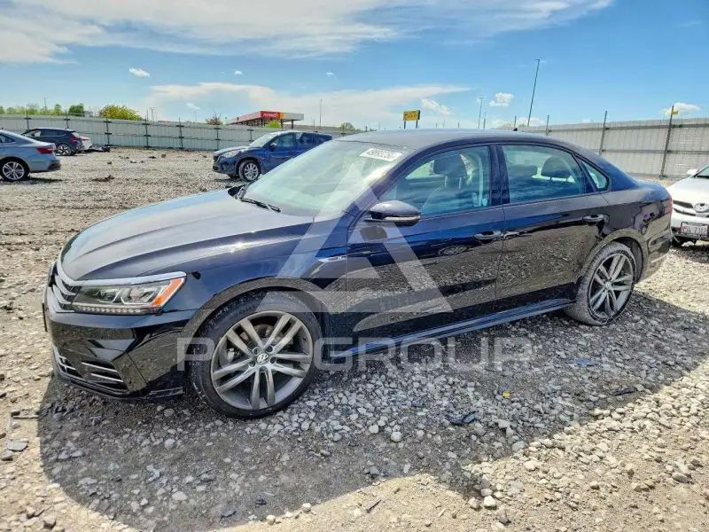 2018 Volkswagen Passat photo