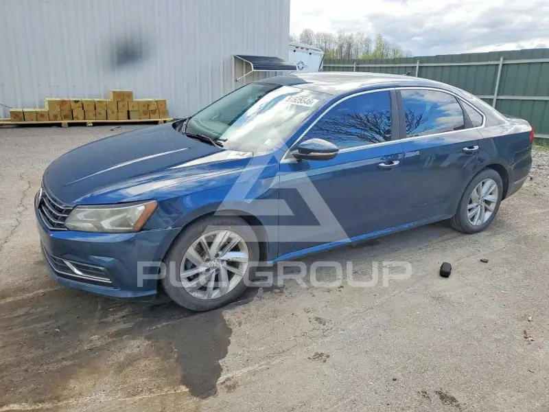 2018 Volkswagen Passat photo