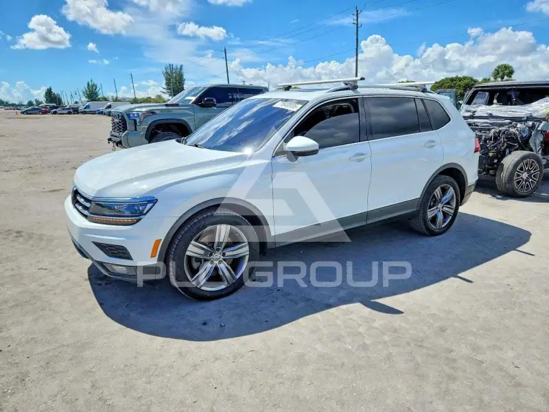 2018 Volkswagen Tiguan photo