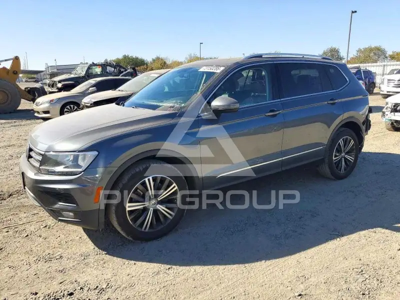2018 Volkswagen Tiguan фото