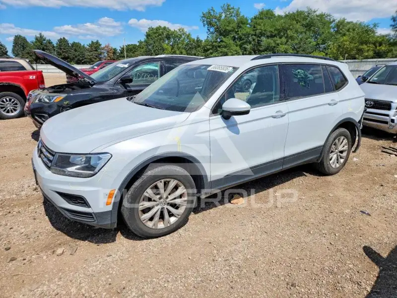 2018 Volkswagen Tiguan photo
