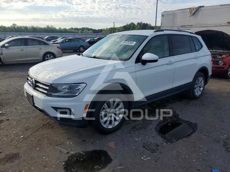 2018 Volkswagen Tiguan photo