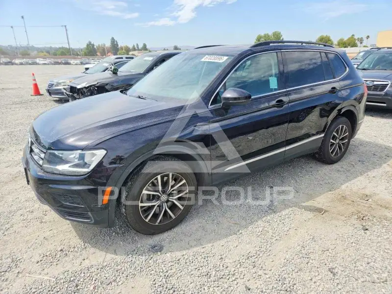 2018 Volkswagen Tiguan photo