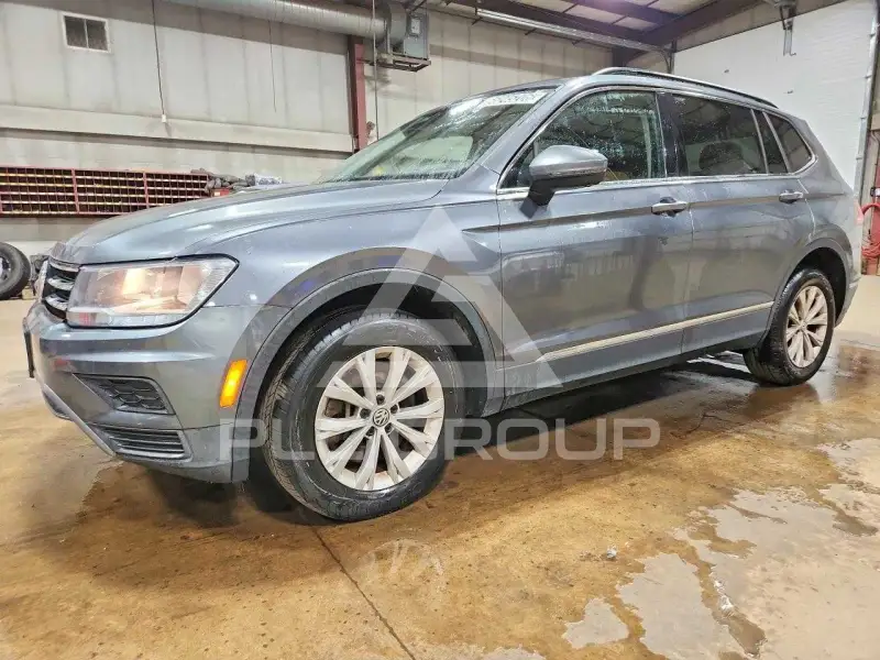 2018 Volkswagen Tiguan photo