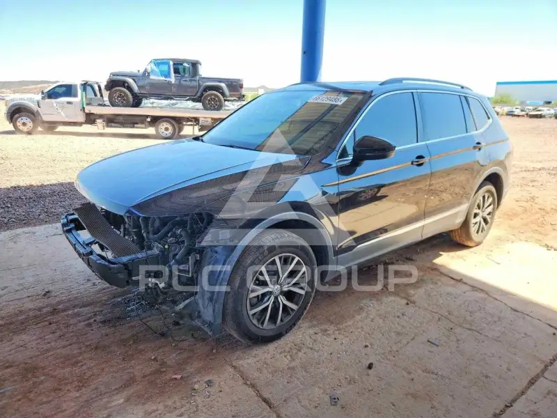 2018 Volkswagen Tiguan photo