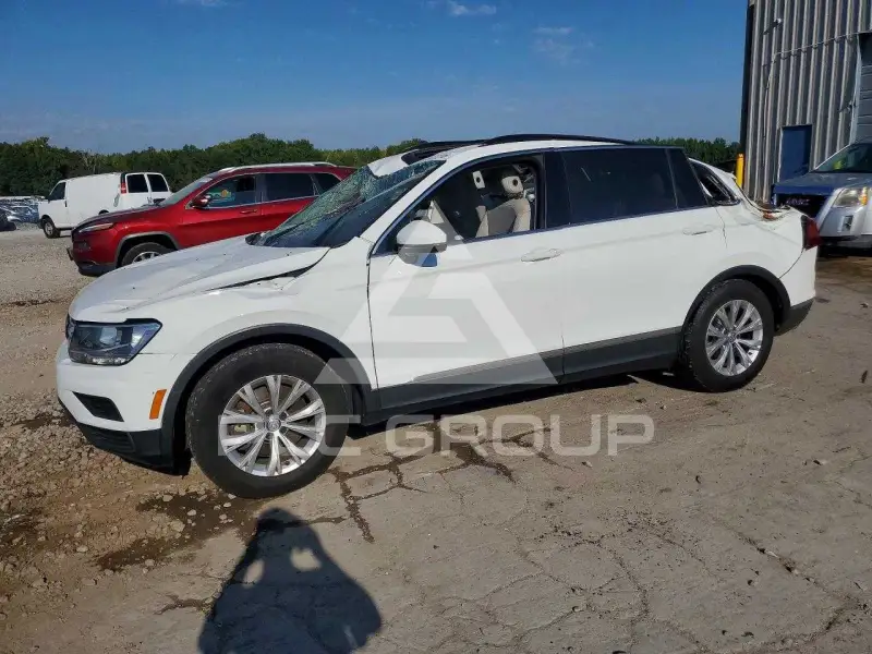 2018 Volkswagen Tiguan фото