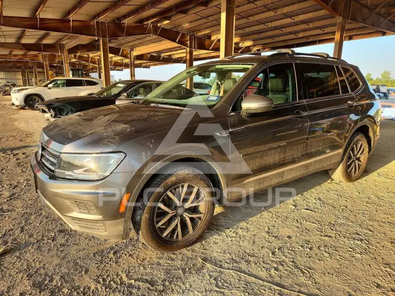 2018 Volkswagen Tiguan фото