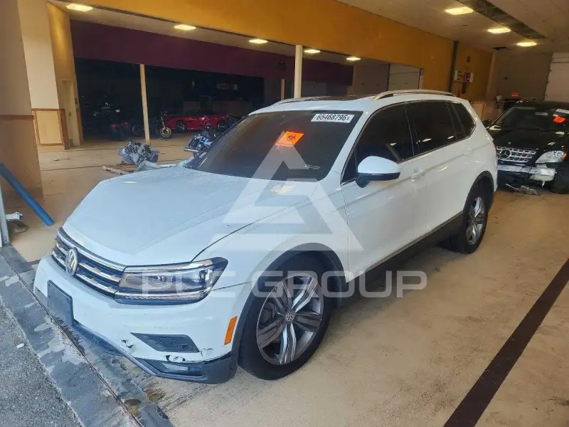 2018 Volkswagen Tiguan photo
