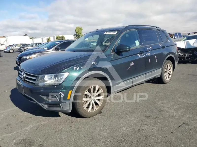 2018 Volkswagen Tiguan фото