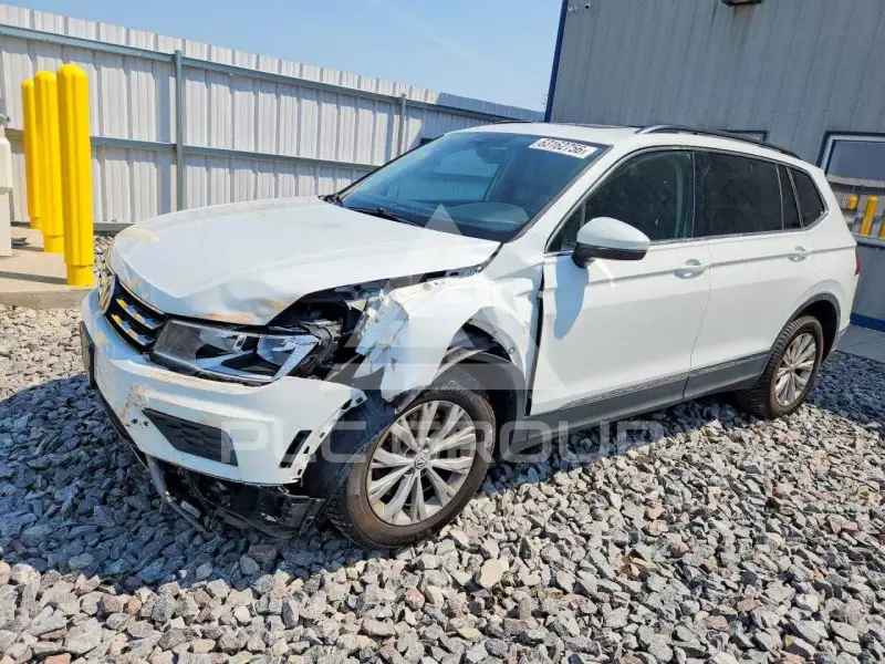 2018 Volkswagen Tiguan фото