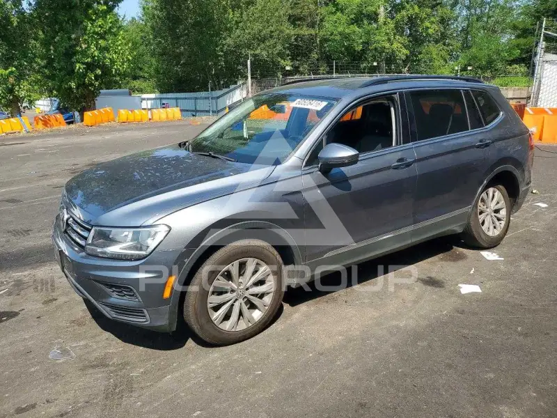 2018 Volkswagen Tiguan фото