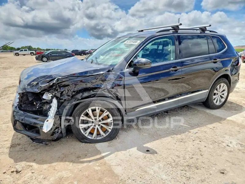 2018 Volkswagen Tiguan photo
