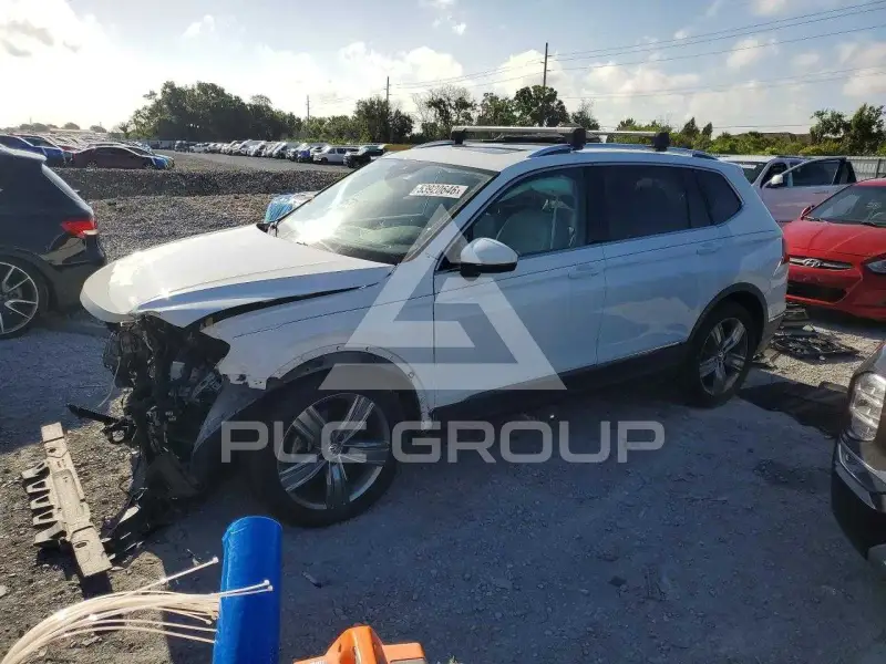 2018 Volkswagen Tiguan фото