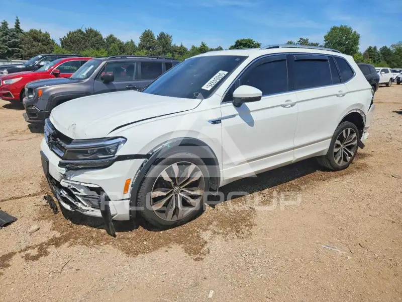 2018 Volkswagen Tiguan photo