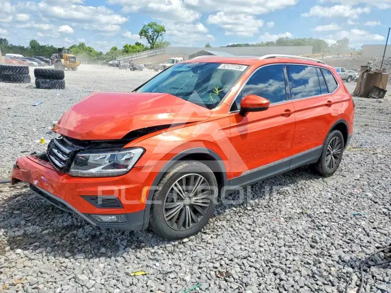 2018 Volkswagen Tiguan photo