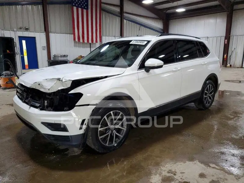 2018 Volkswagen Tiguan photo