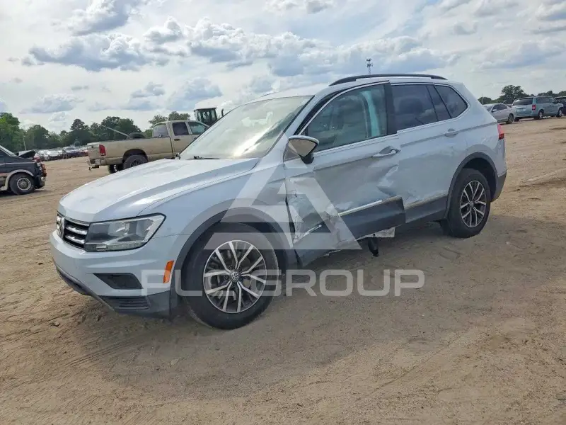 2018 Volkswagen Tiguan фото
