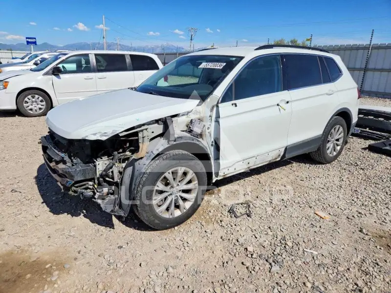 2018 Volkswagen Tiguan photo