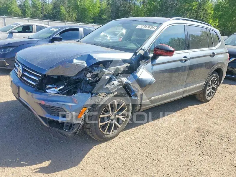 2018 Volkswagen Tiguan photo