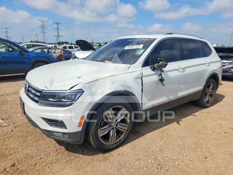 2018 Volkswagen Tiguan фото