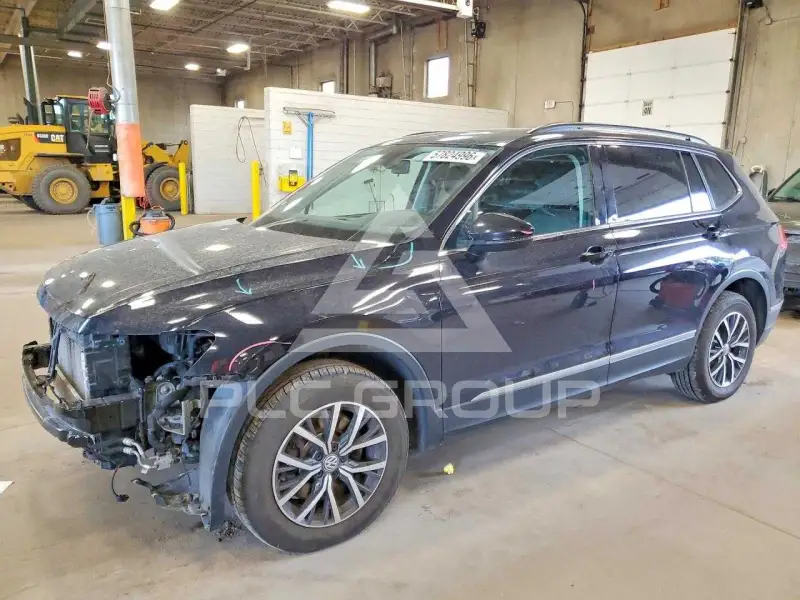2018 Volkswagen Tiguan photo