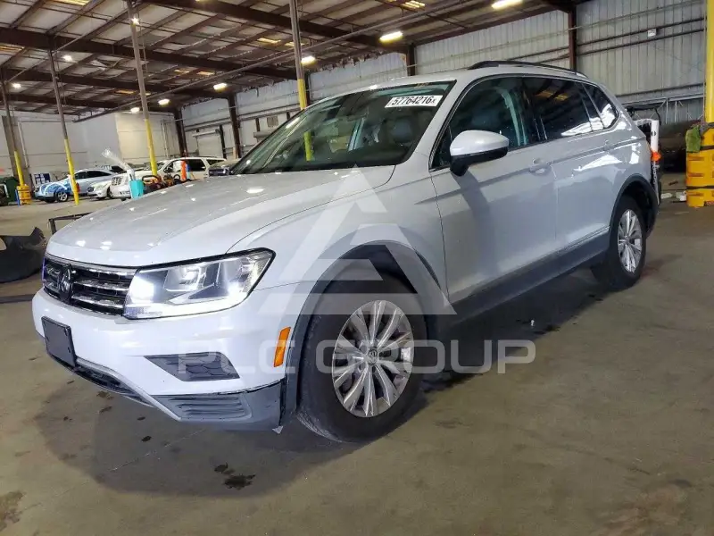2018 Volkswagen Tiguan photo