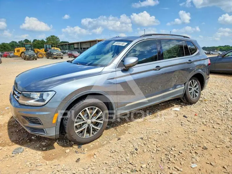 2018 Volkswagen Tiguan фото
