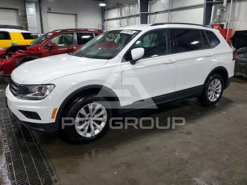 2018 Volkswagen Tiguan photo