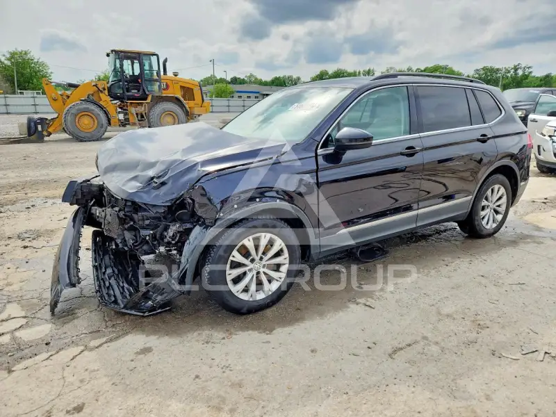 2018 Volkswagen Tiguan photo